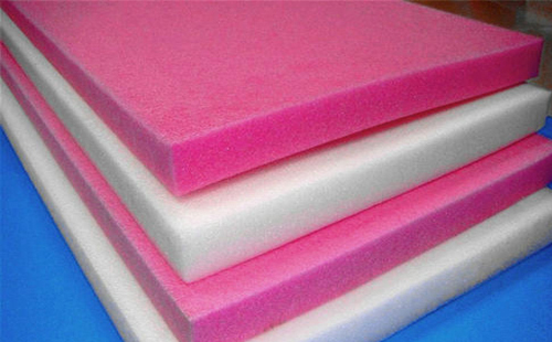 冷链物流中的缓冲保护材料：冷冻环境下新城镇珍珠棉的应用解析