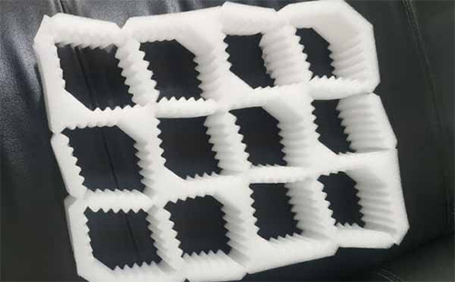 新城镇苹果内衬包装选型与采后保鲜运输技术指南